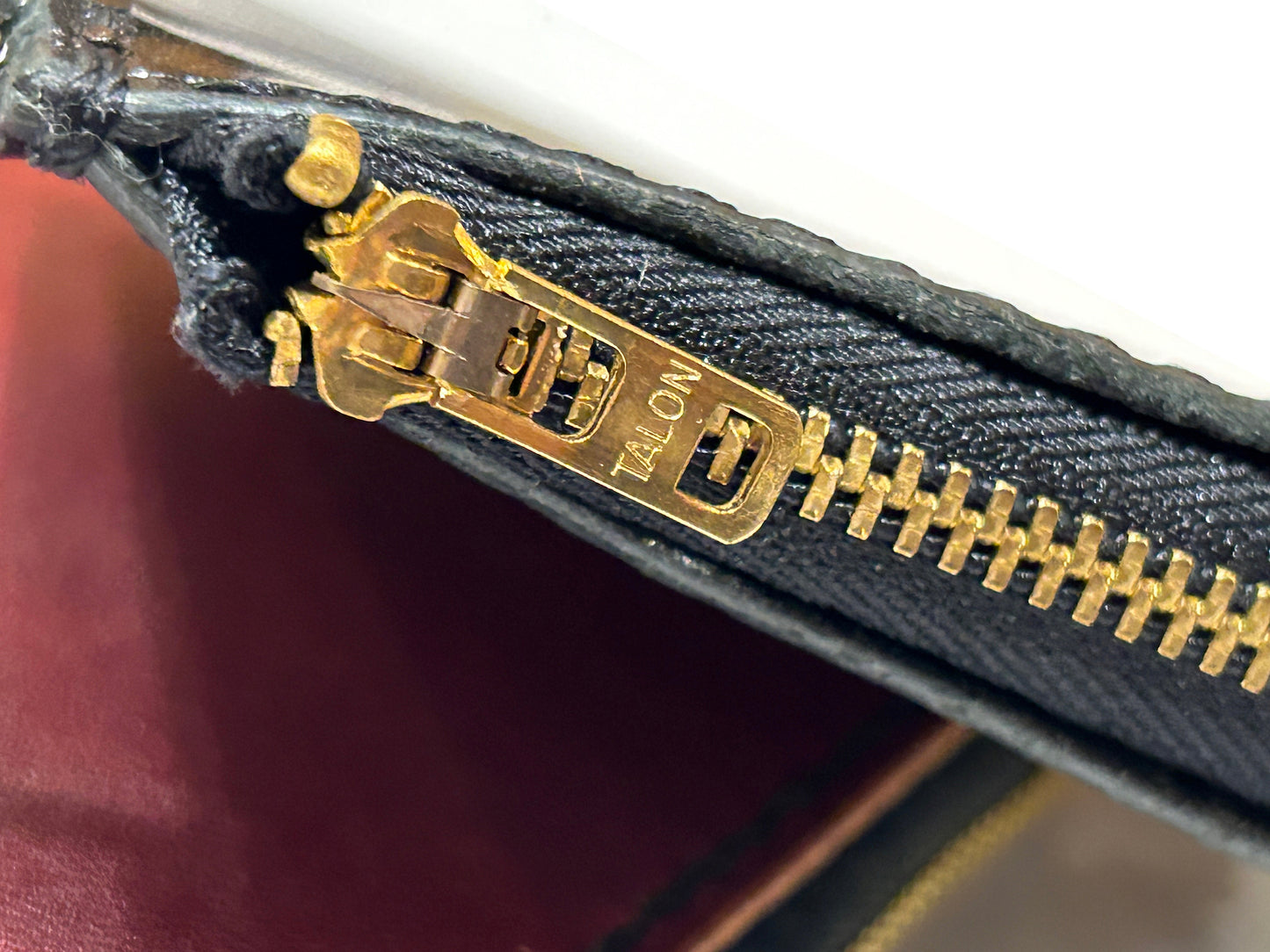 Zip Leather Wallet Short / BURGUNDY