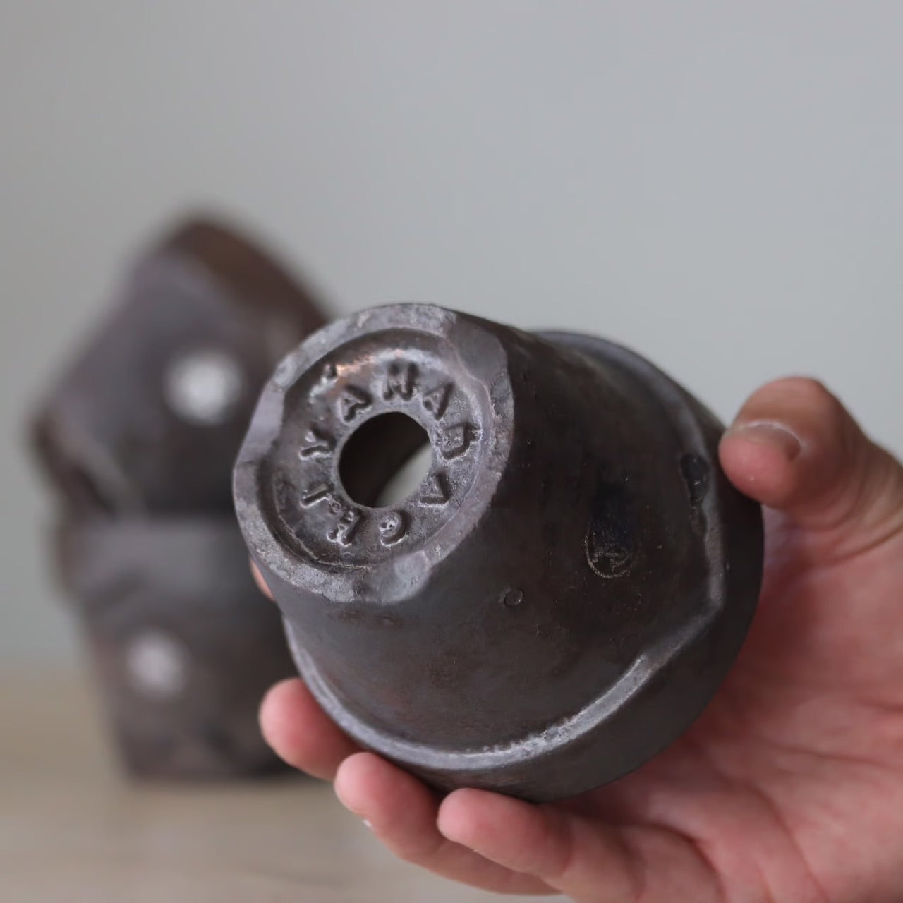 MASSES x 芽の巣山 TAKERO POT I IRON CHARCOAL