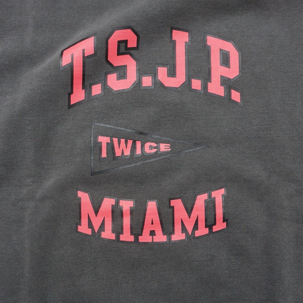 "TSJP" College Logo Crewneck Sweat Shirt