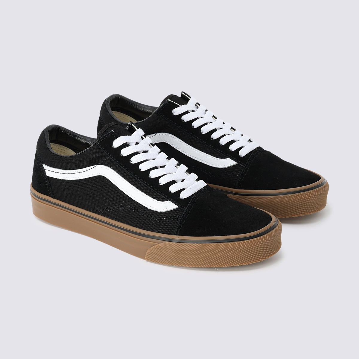 Old Skool / Black Medium Gum