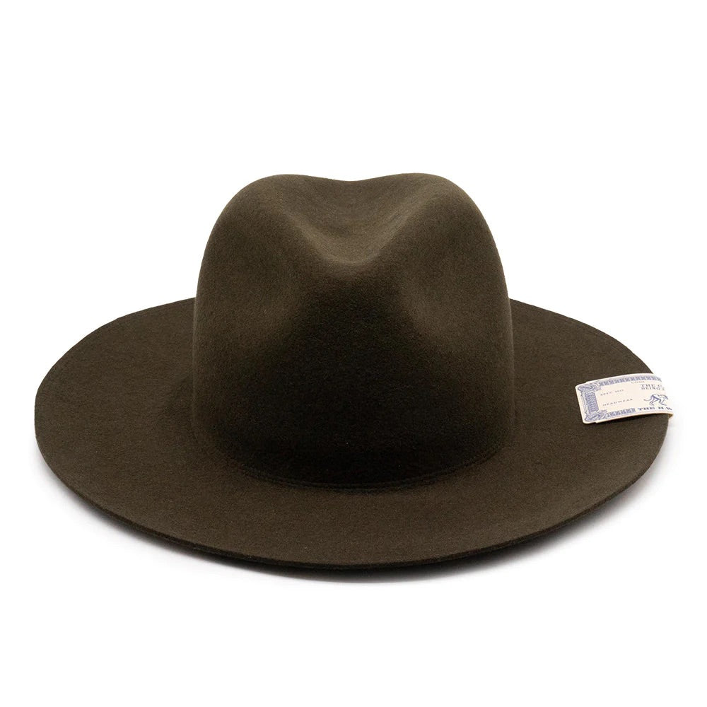 Travelers HAT  D-00634 / 2024