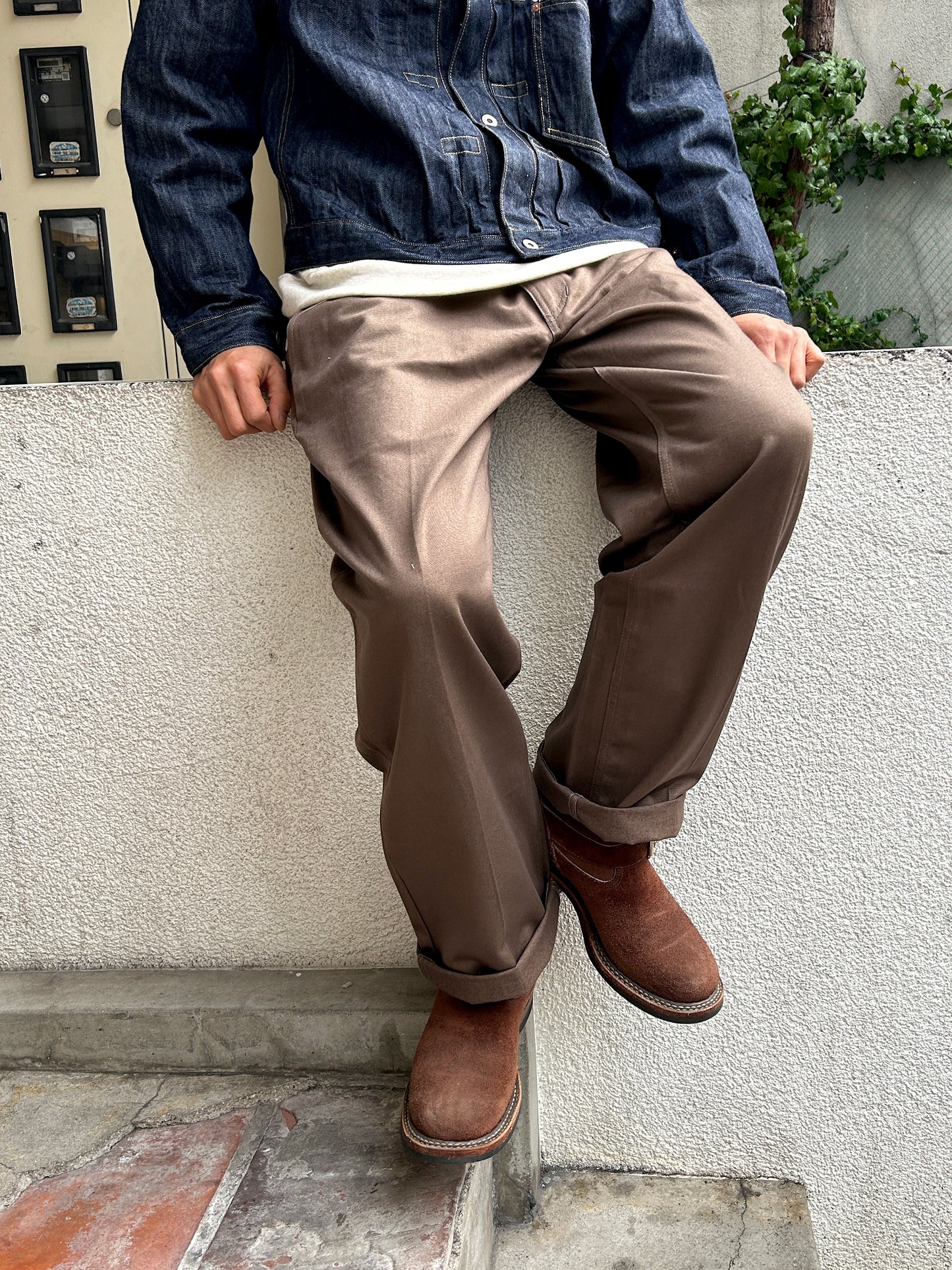 Classic Chinos