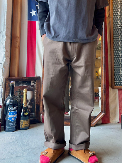 Classic Chinos