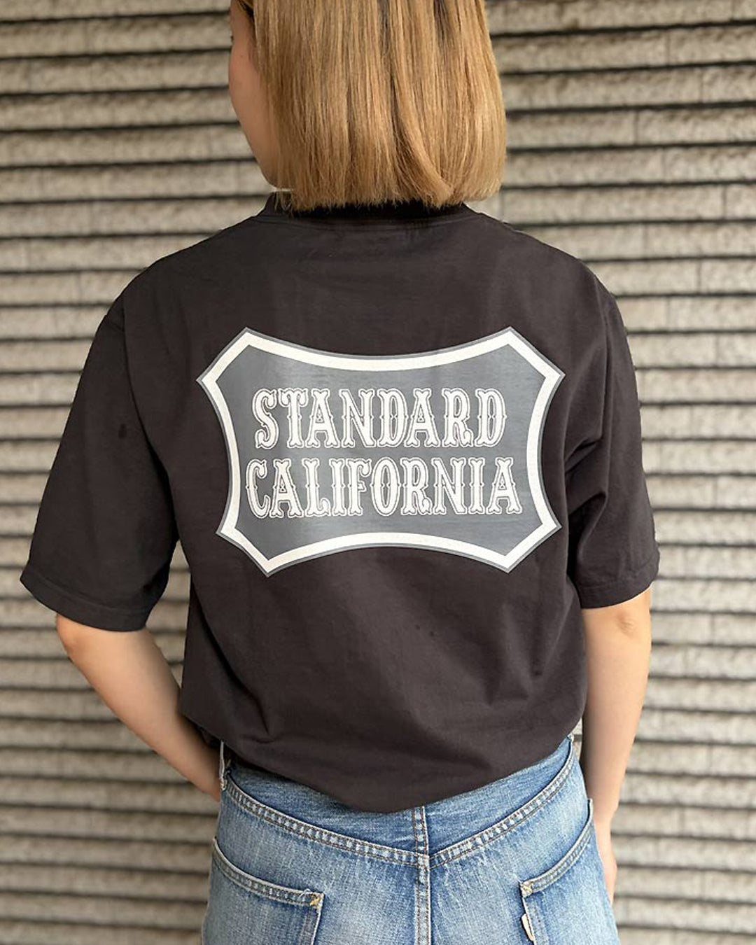 SD Heavyweight Basic Shield Logo T