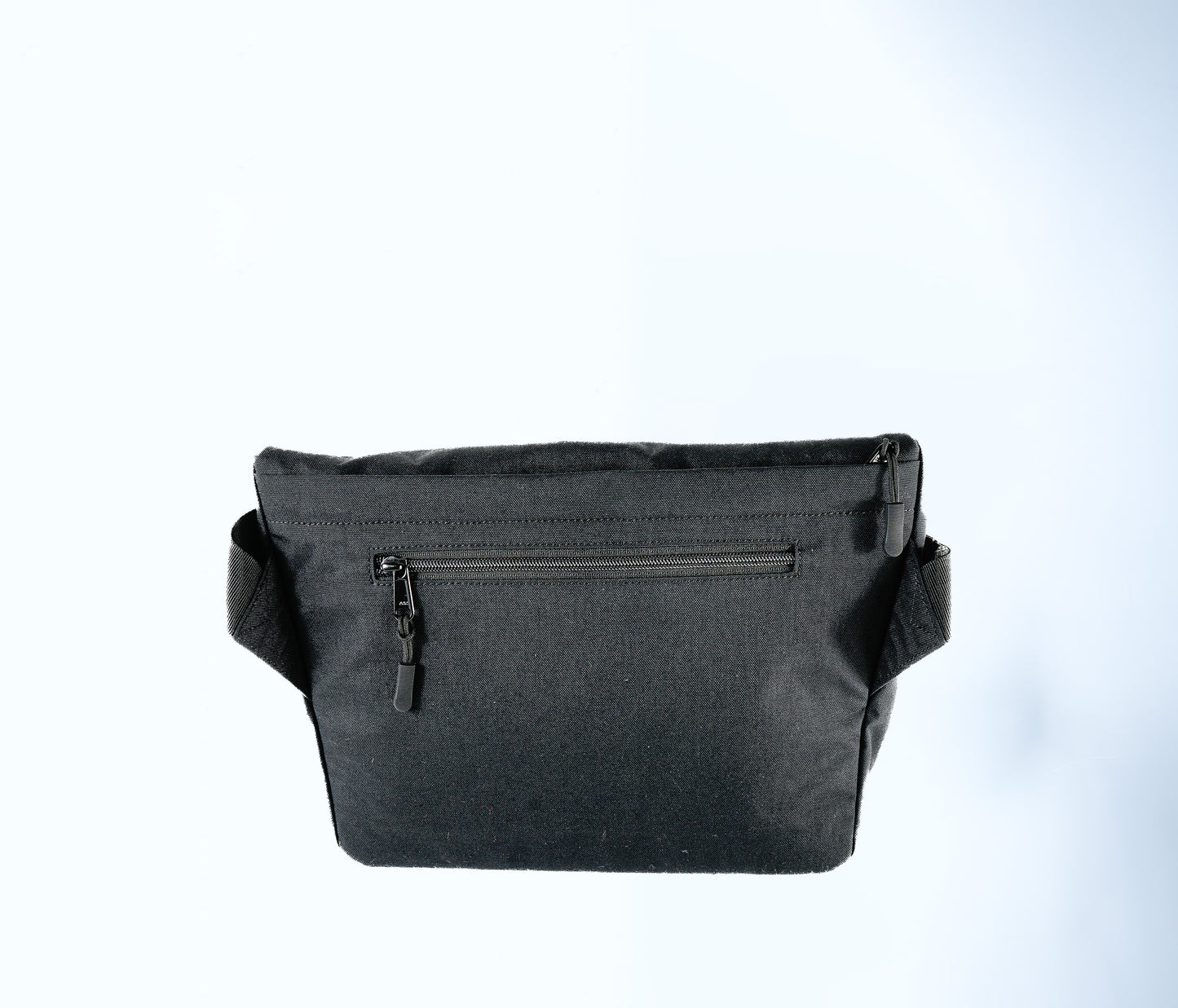 Daily Shoulder Bag