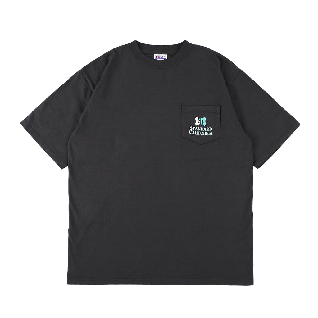 SD Heavyweight Shield Logo Pocket T – insist-stack.store